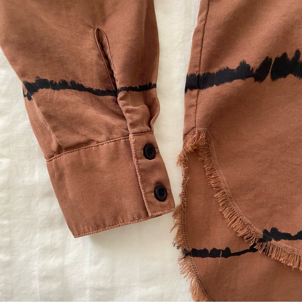 Anthropologie Cloth & Stone Edie Brown Tie Dye Button Down Blouse - Picture 10 of 15